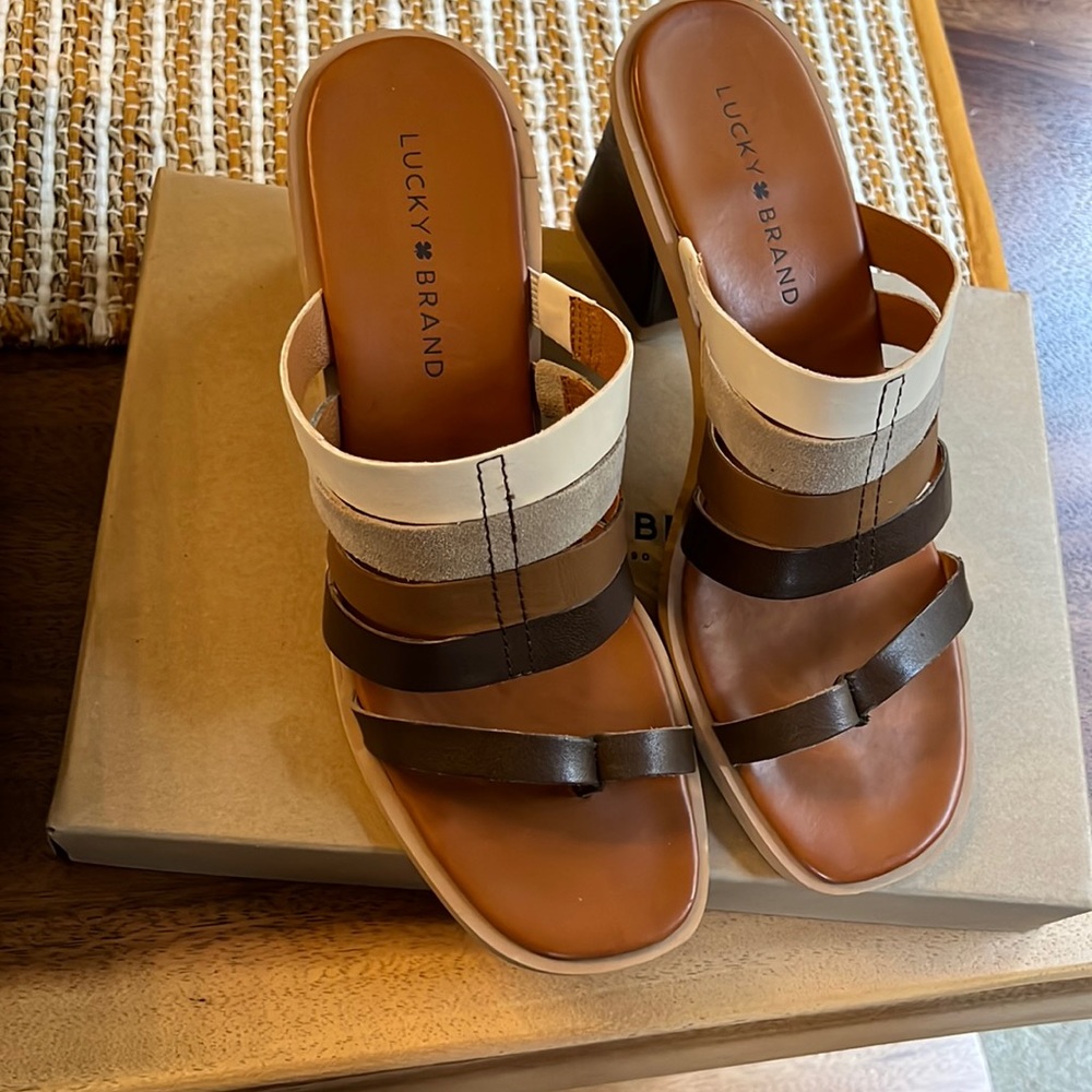 Lucky Brand shoes